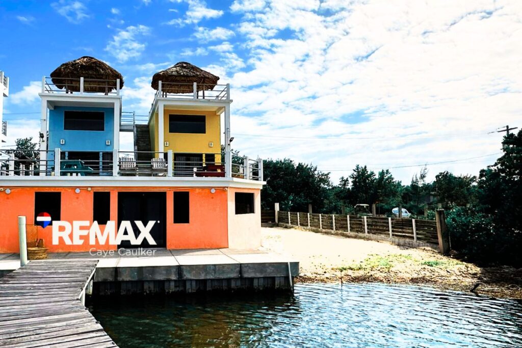 North Caye Caulker lagoon front property