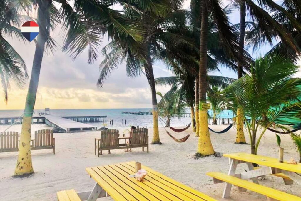 Caye Caulker vs Ambergris Caye - Coffee Shop in Caye Caulker
