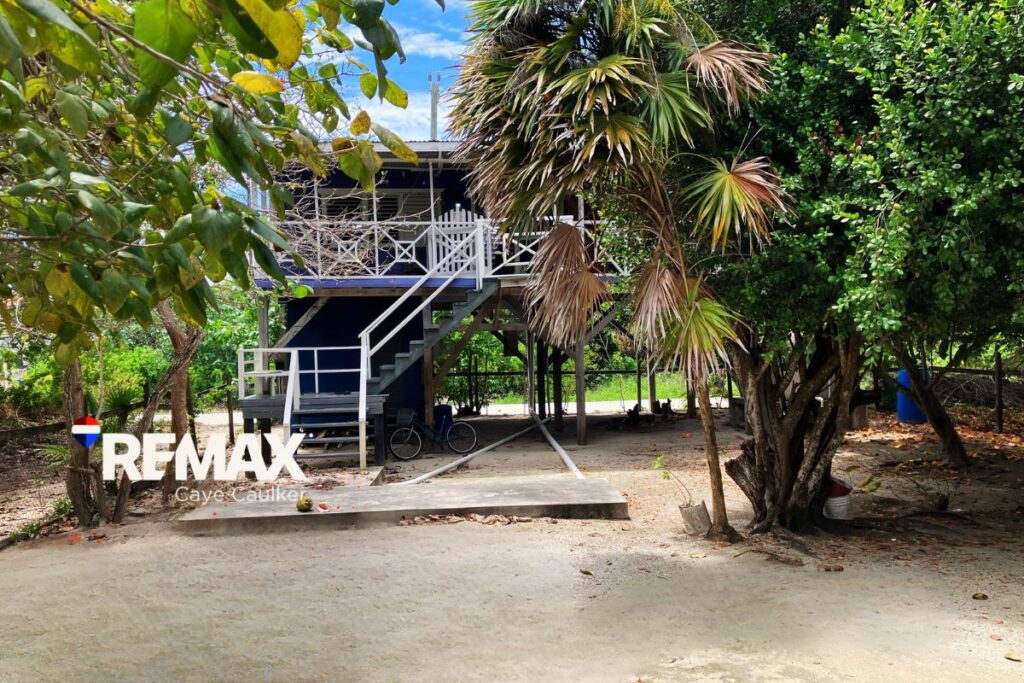 North Caye Caulker Beachfront Home for Sale