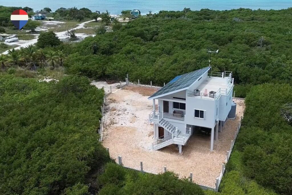 Tropical Belize home with air conditioning and utilities