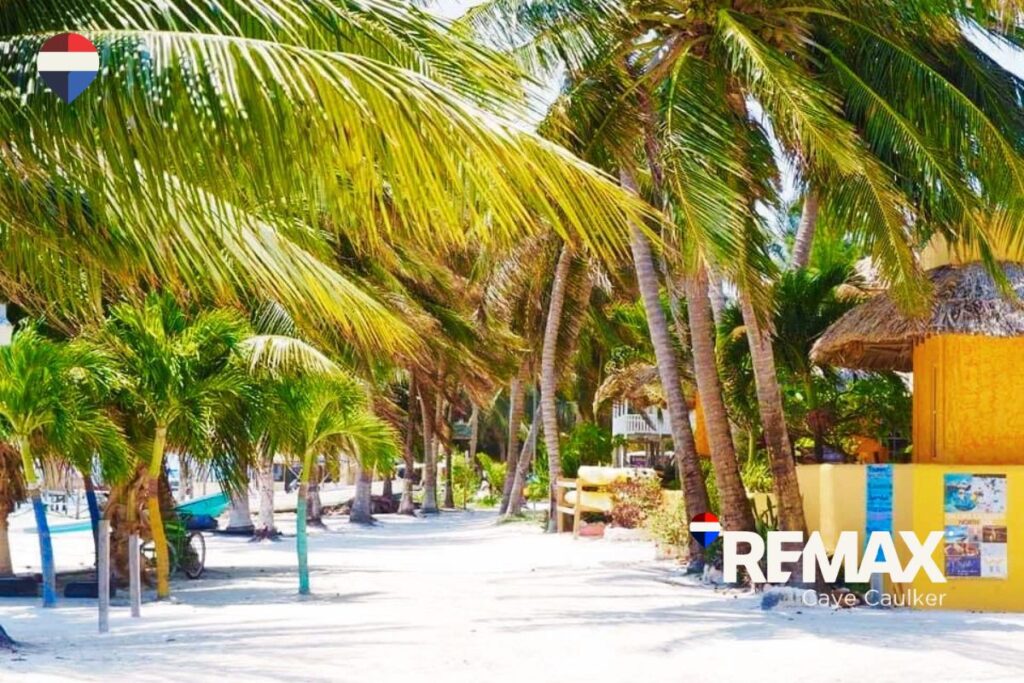 Caye Caulker Beach Road